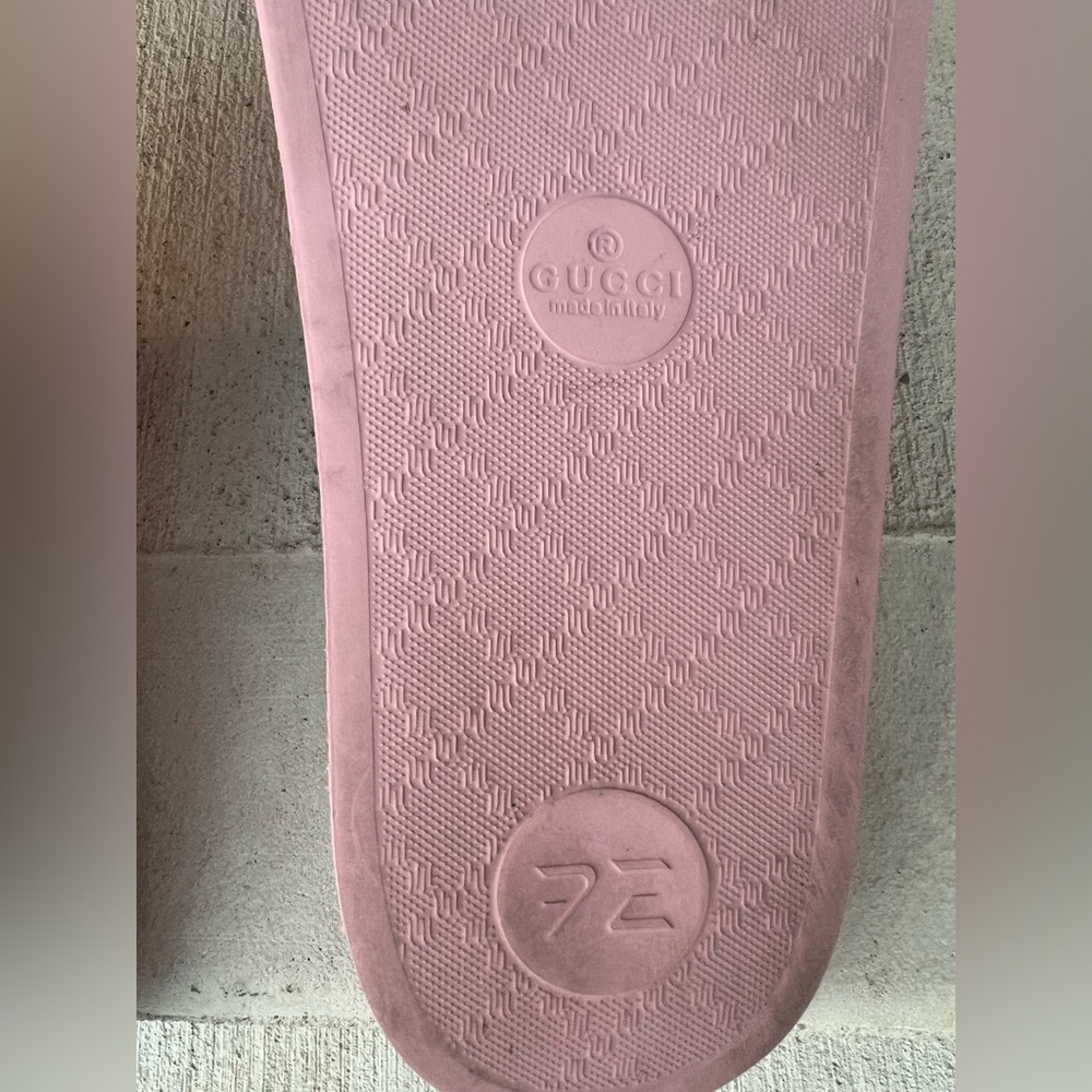 Gucci Slides - Picture 8 of 11